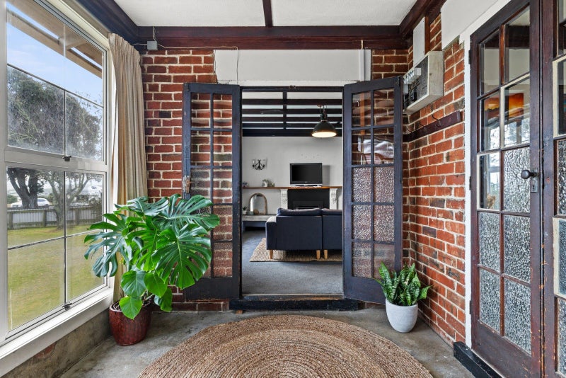 20 Pukeko Place, Westshore, Napier - Carousel 2