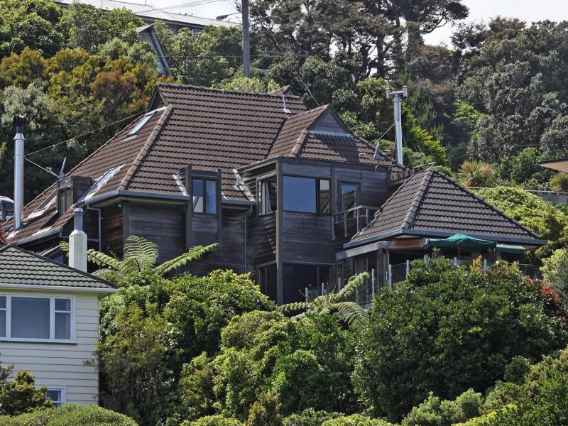 20 Howard Road, Point Howard, Lower Hutt - Carousel 2