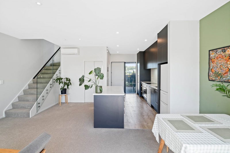 8A Packard Crescent, Halswell, Christchurch - Carousel 1