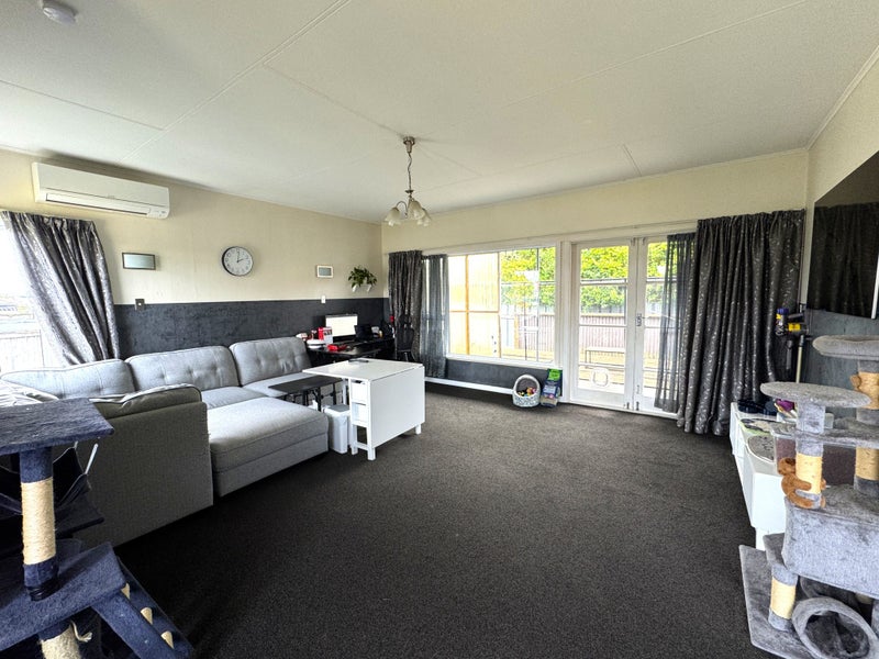1 Kipling Street, Roslyn, Palmerston North - Carousel 2