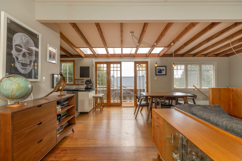 2 Derwent Street, Morningside, Auckland - Carousel 1