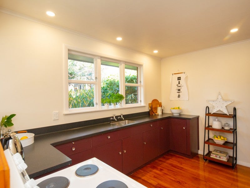 26 Newcastle Street, Hokowhitu, Palmerston North - Carousel 2