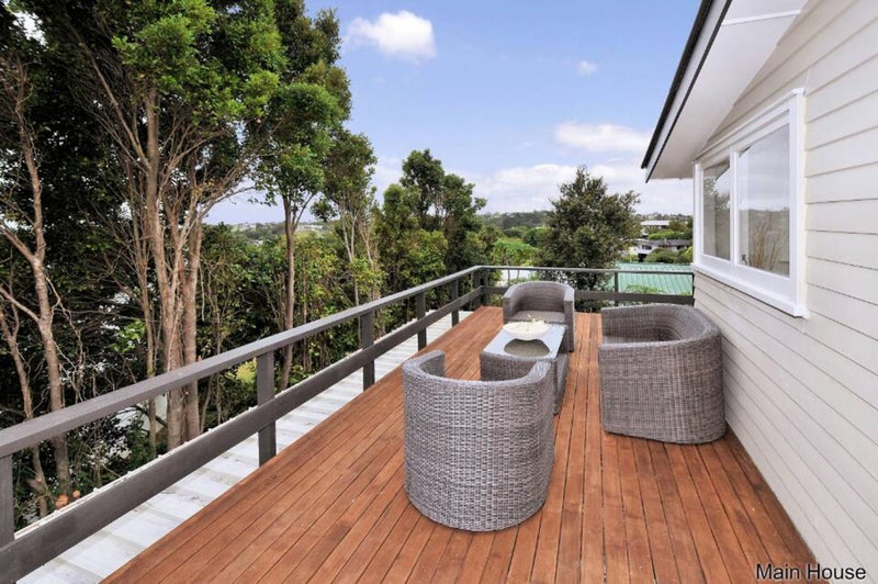 104 Glamorgan Drive, Torbay, Auckland - Carousel 1