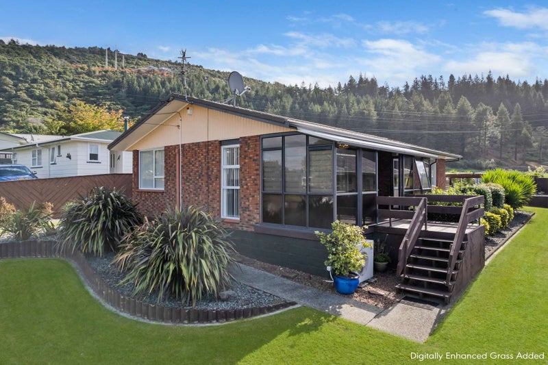 61 Mallard Drive, Selwyn Heights, Rotorua - Carousel 1