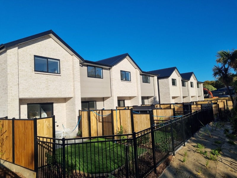 4/4 Matata Place, Dallington, Christchurch - Carousel 16