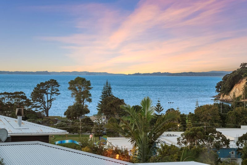 17 Kauri Road, Stanmore Bay, Whangaparaoa - Carousel 2