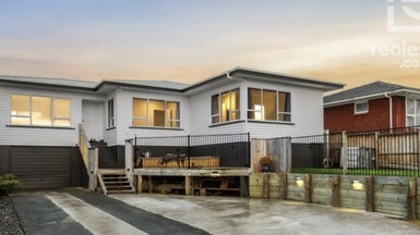 24 Rothery Road, Hillpark, Auckland - Carousel 1