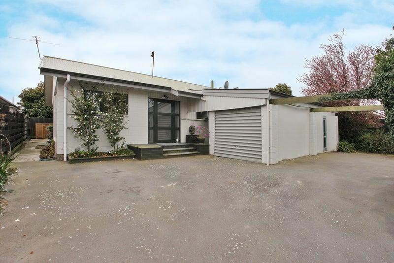 38 Sarabande Avenue, Redwood, Christchurch - Carousel 13