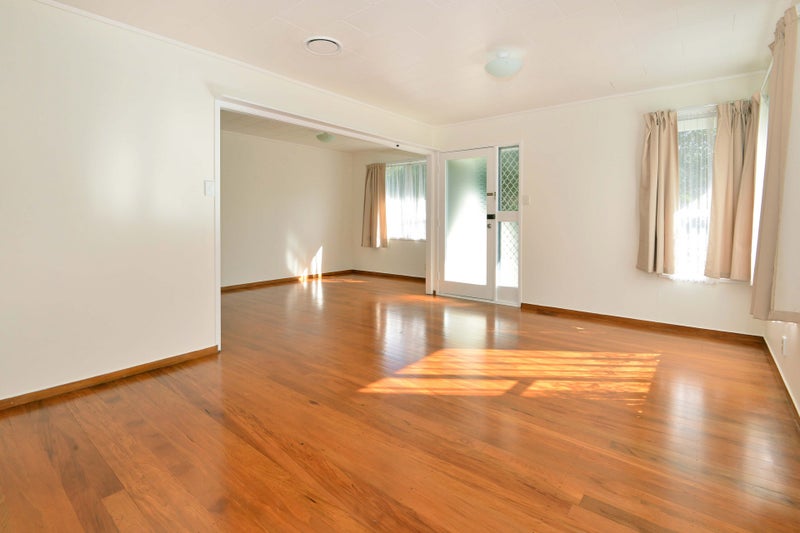 24 Thorp Street, Saint Johns, Auckland - Carousel 2