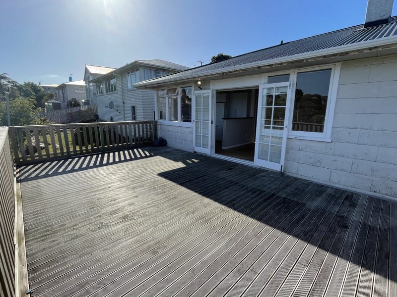 18 Parsons Street, Vogeltown, New Plymouth - Carousel 1