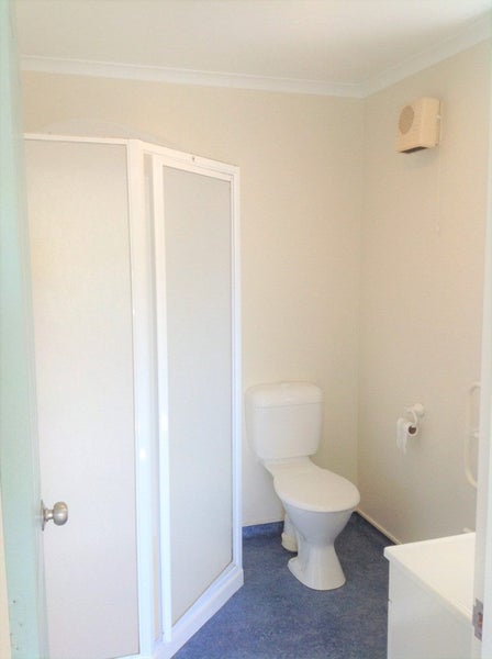 8A Aintree Grove, Churton Park, Wellington - Carousel 7