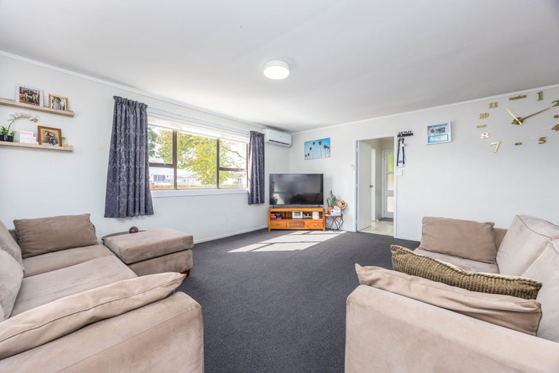 381 Roscommon Road, Clendon Park, Auckland - Carousel 2