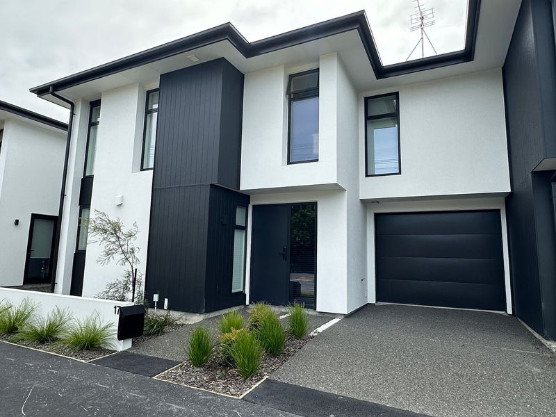 17 Kinloch Street, St Albans, Christchurch - Carousel 1