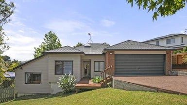 14 Mandeville Place, Unsworth Heights, Auckland - Carousel 1