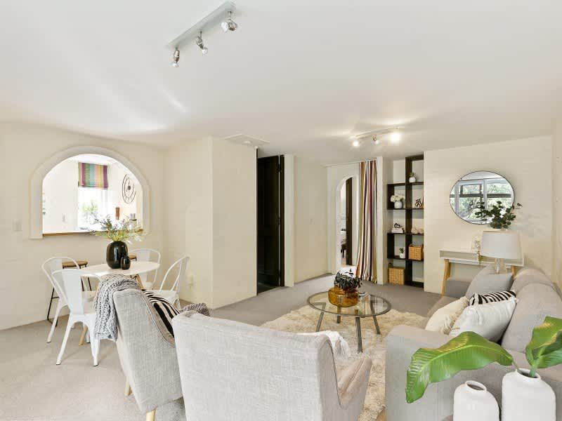 141I Churton Drive, Churton Park, Wellington - Carousel 1