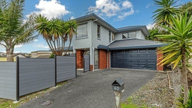 60 Fernhill Way, Oteha, Auckland - Carousel 1