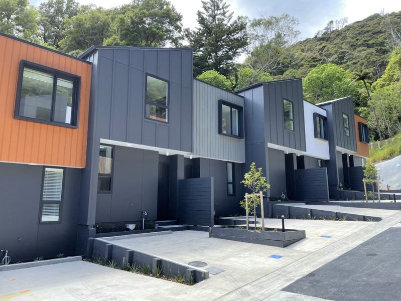 11 Rato Rise, Waiwhetu, Lower Hutt - Carousel 1