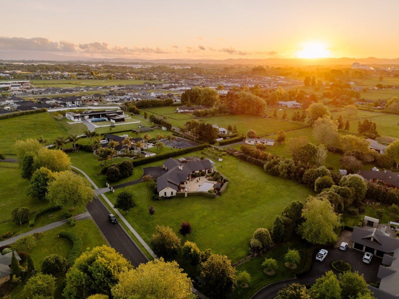 19 Oaktree Lane, Flagstaff, Hamilton - Carousel 2