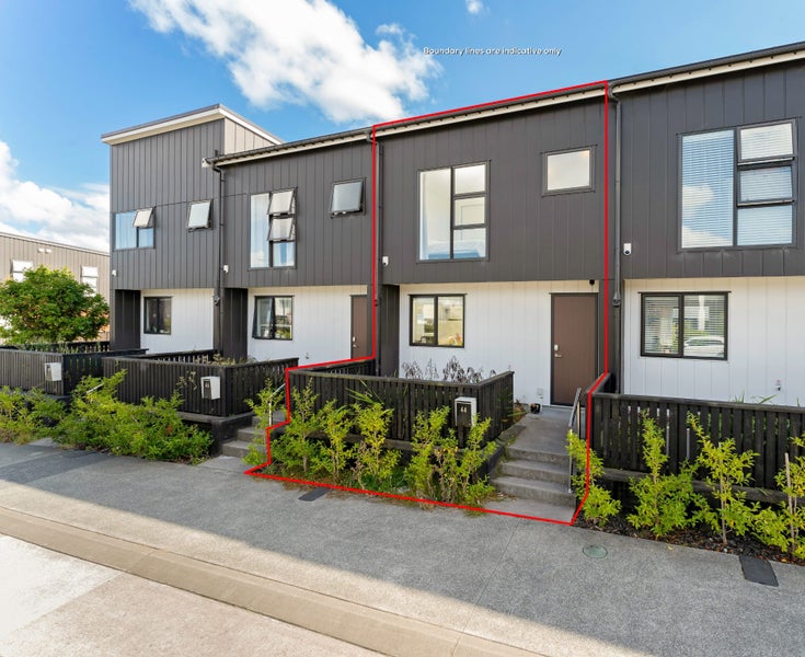 44 Manarini Road, Westgate, Auckland - Carousel 1