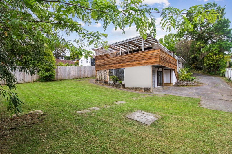 2/75 Stredwick Drive, Torbay, Auckland - Carousel 2