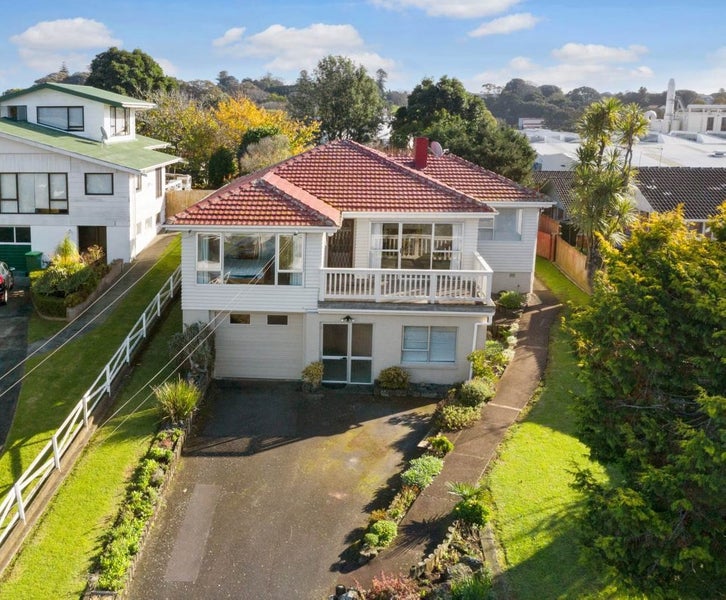 12 Boyd Avenue, Royal Oak, Auckland - Carousel 2
