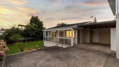 15A Albatross Road, Red Beach, Whangaparāoa - Carousel 1