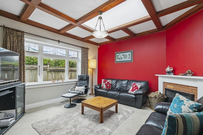 17 Fernlea Avenue, Karori, Wellington - Carousel 2