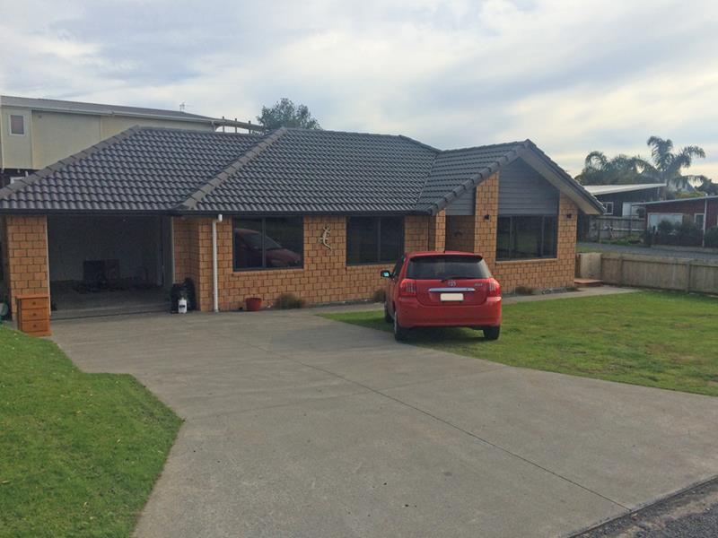 5 Keven Road, Pukekohe - Carousel 1