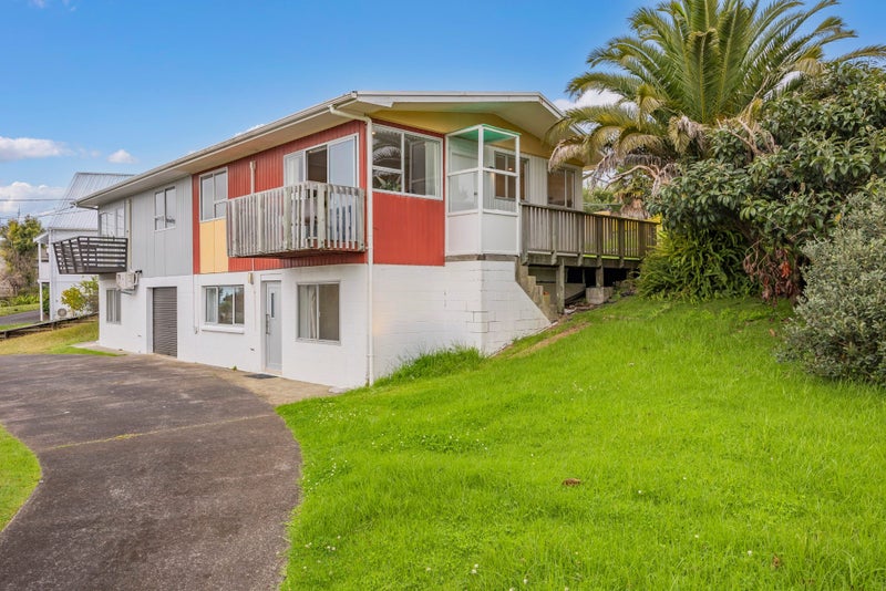 2/15 Marina Road, Torbay, Auckland - Carousel 1