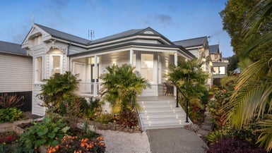 130 Williamson Avenue, Grey Lynn, Auckland - Carousel 1