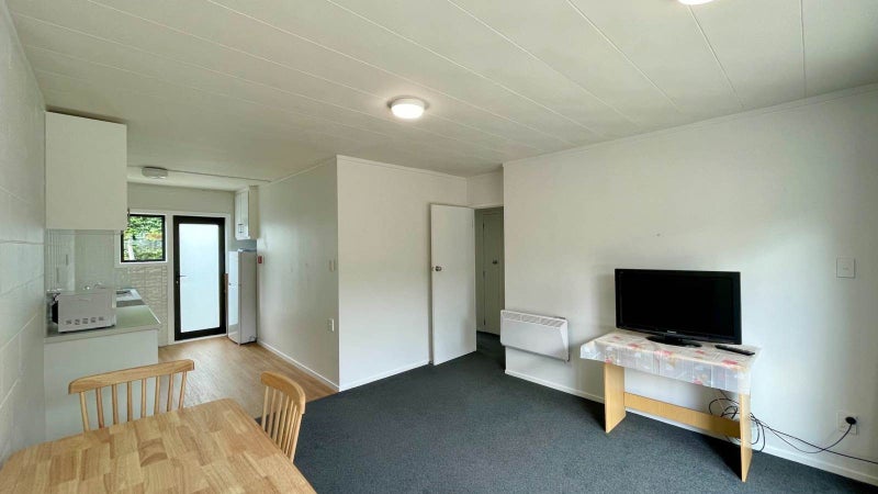 4/767 Beach Road, Browns Bay, Auckland - Carousel 2