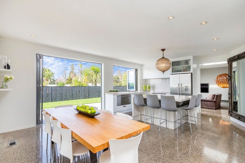 40 Ripon Crescent, Meadowbank, Auckland - Carousel 2