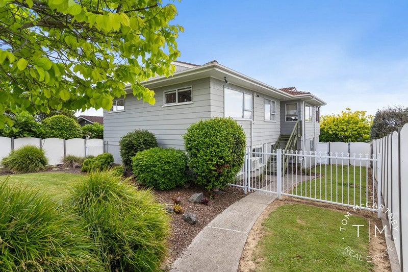 21 Greenstone Place, Clover Park, Auckland - Carousel 15