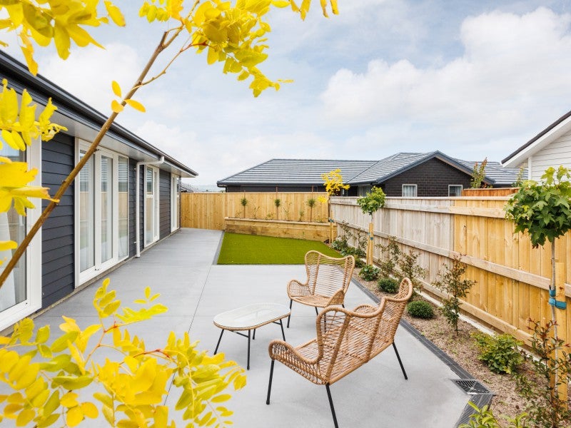 52 Peppertree Glade, Kelvin Grove, Palmerston North - Carousel 26