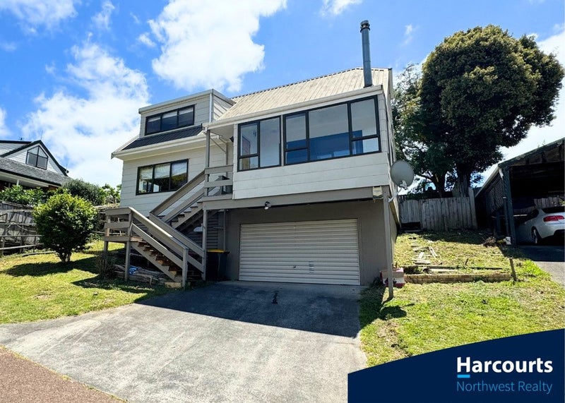 6A Cambric Place, Botany Downs, Auckland - Carousel 2