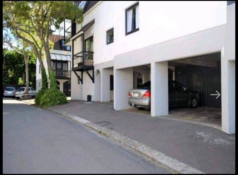 24/10 Pitarua Street, Thorndon, Wellington - Carousel 12