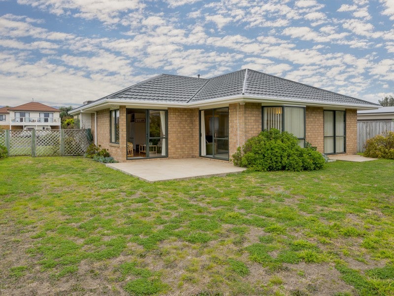 16A Major Durie Place, Waikanae Beach, Waikanae - Carousel 14