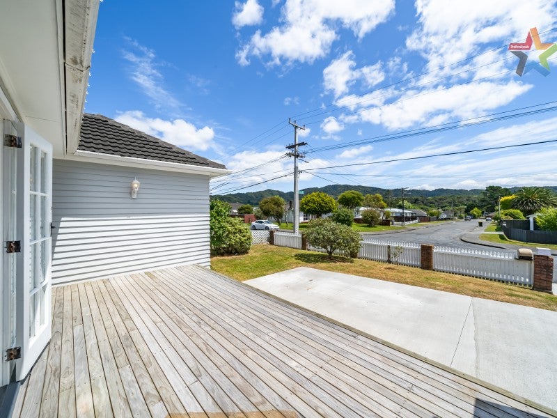38 Frederick Street, Wainuiomata, Lower Hutt - Carousel 24