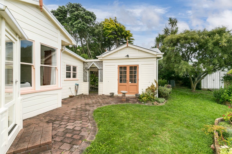 24 Orari Street, Ngaio, Wellington - Carousel 2