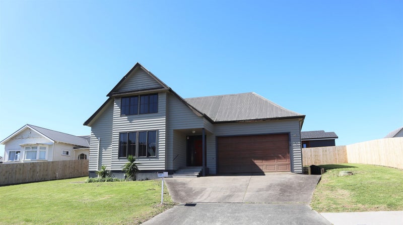 11 Cambridge Road, Riverhead, Riverhead - Carousel 2