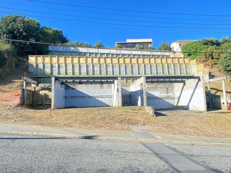 21 Tukanae Street, Strathmore Park, Wellington - Carousel 1