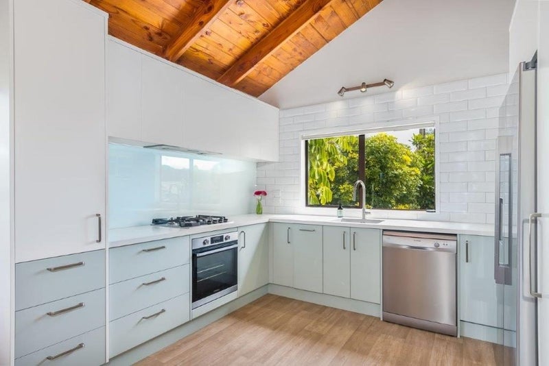 0 Albert Road - Carousel 2