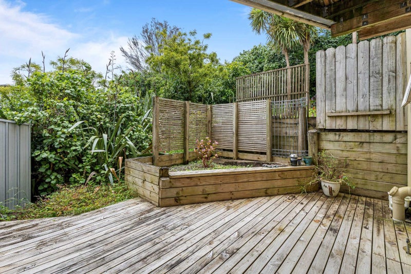 8/202 Hinemoa Street, Birkenhead, Auckland - Carousel 15