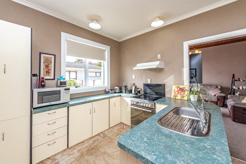 54 Tawa Street, Gonville, Whanganui - Carousel 2