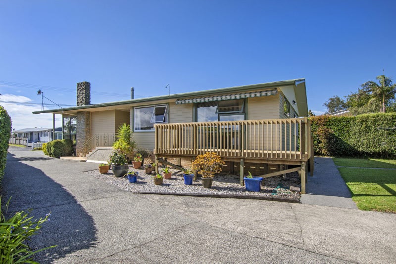 15 Te Paka Crescent, Te Kamo, Whangarei - Carousel 2