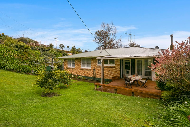 79 Gradara Avenue, Otorohanga, Otorohanga - Carousel 1