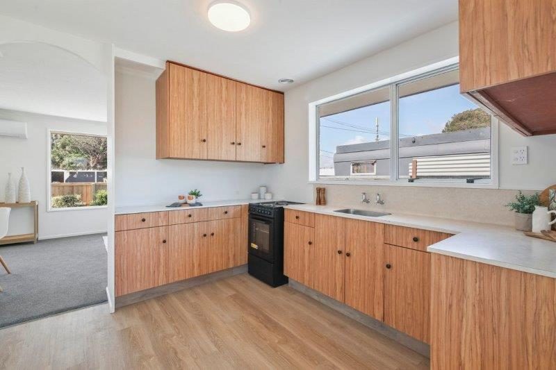 2/150 Bowhill Road, New Brighton, Christchurch - Carousel 2