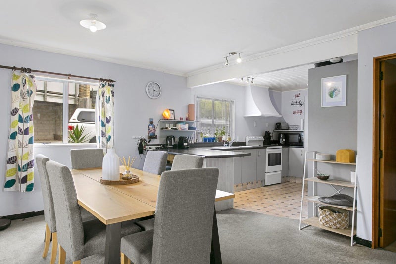 2/230 Rifle Range Road, Tauhara, Taupo - Carousel 1