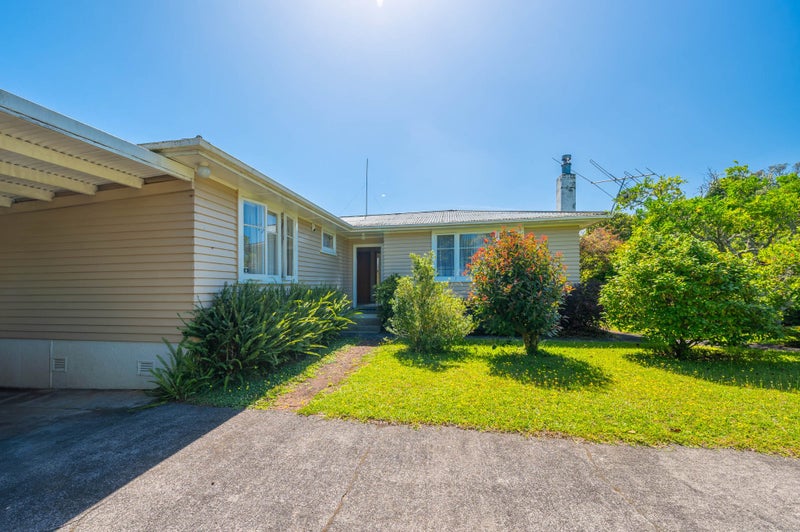 68 Buscomb Avenue, Henderson, Auckland - Carousel 2