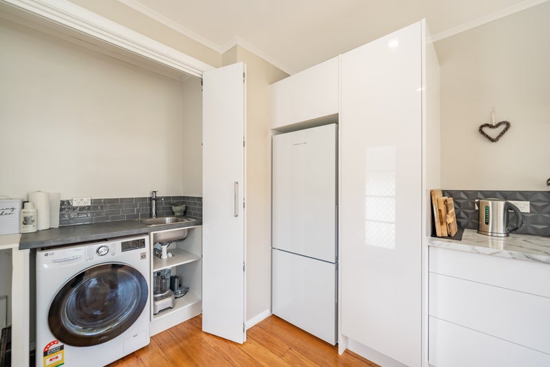 4 Courtenay Road, Heretaunga, Upper Hutt - Carousel 26